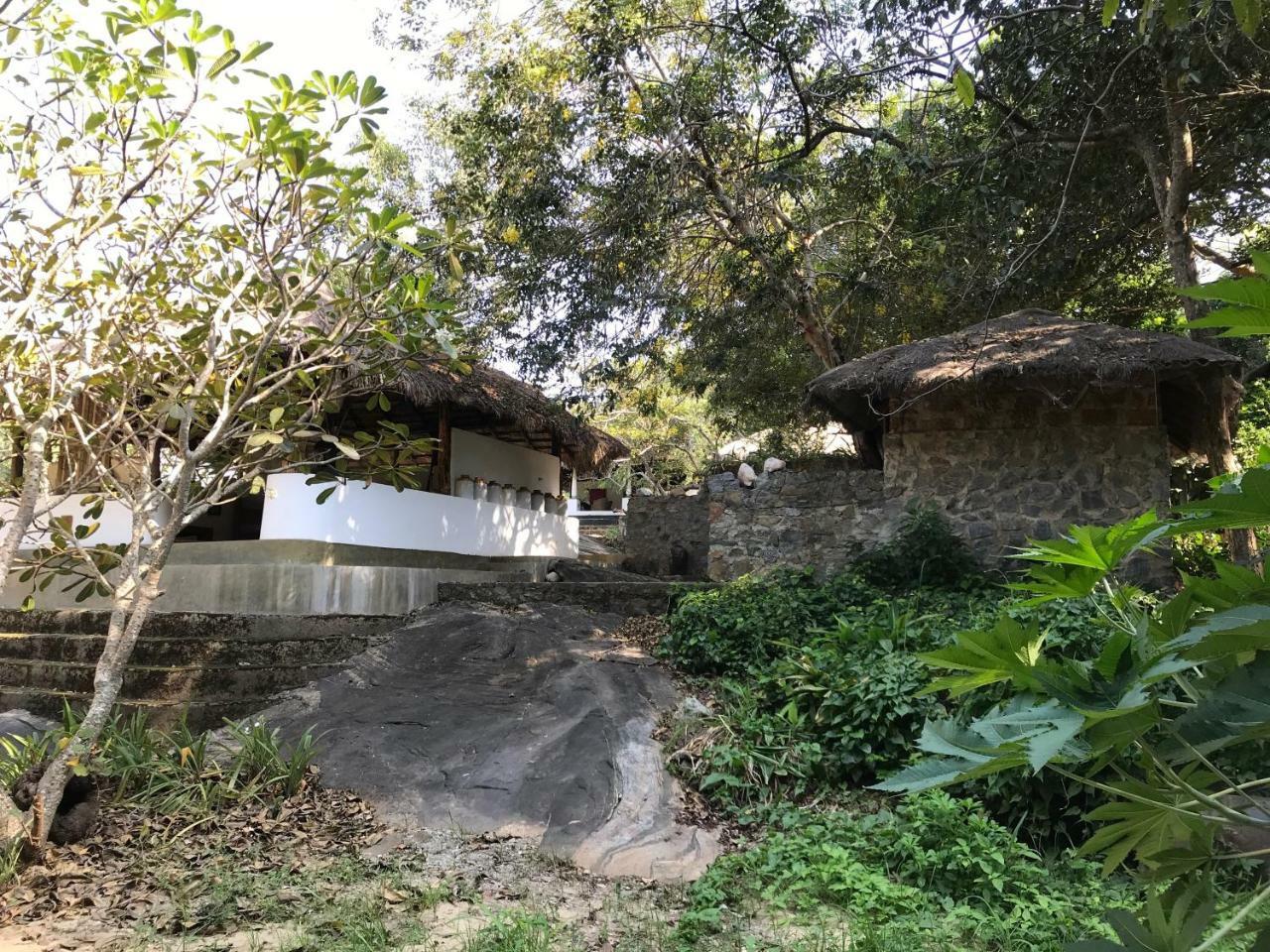 Galapita Eco Lodge Buttala Exteriör bild