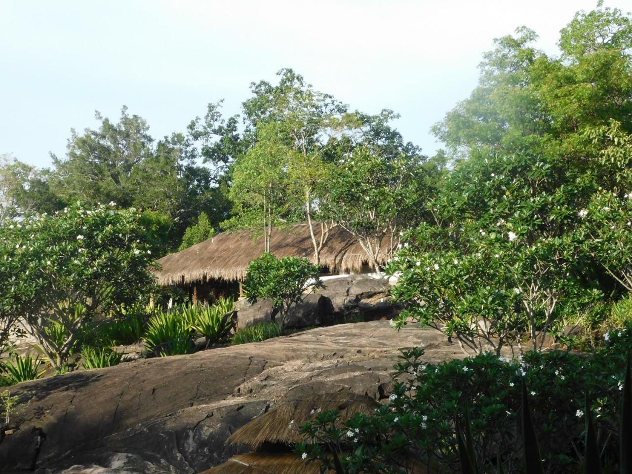 Galapita Eco Lodge Buttala Exteriör bild